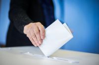 Entre deux bulletins de vote : on prépare la relève municipale